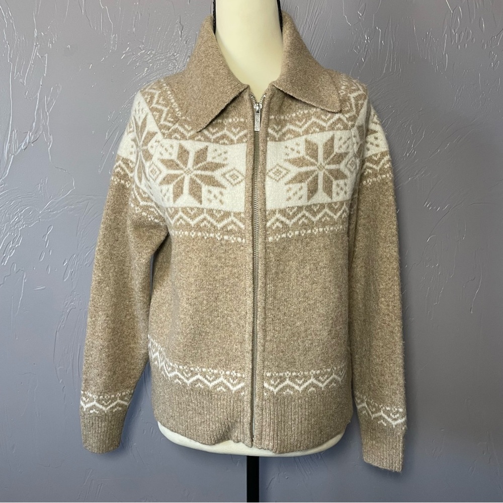 Marled Oatmeal Heather Snowflake Fair Isle Zip-Front Cardigan Sweater - Picture 2 of 9